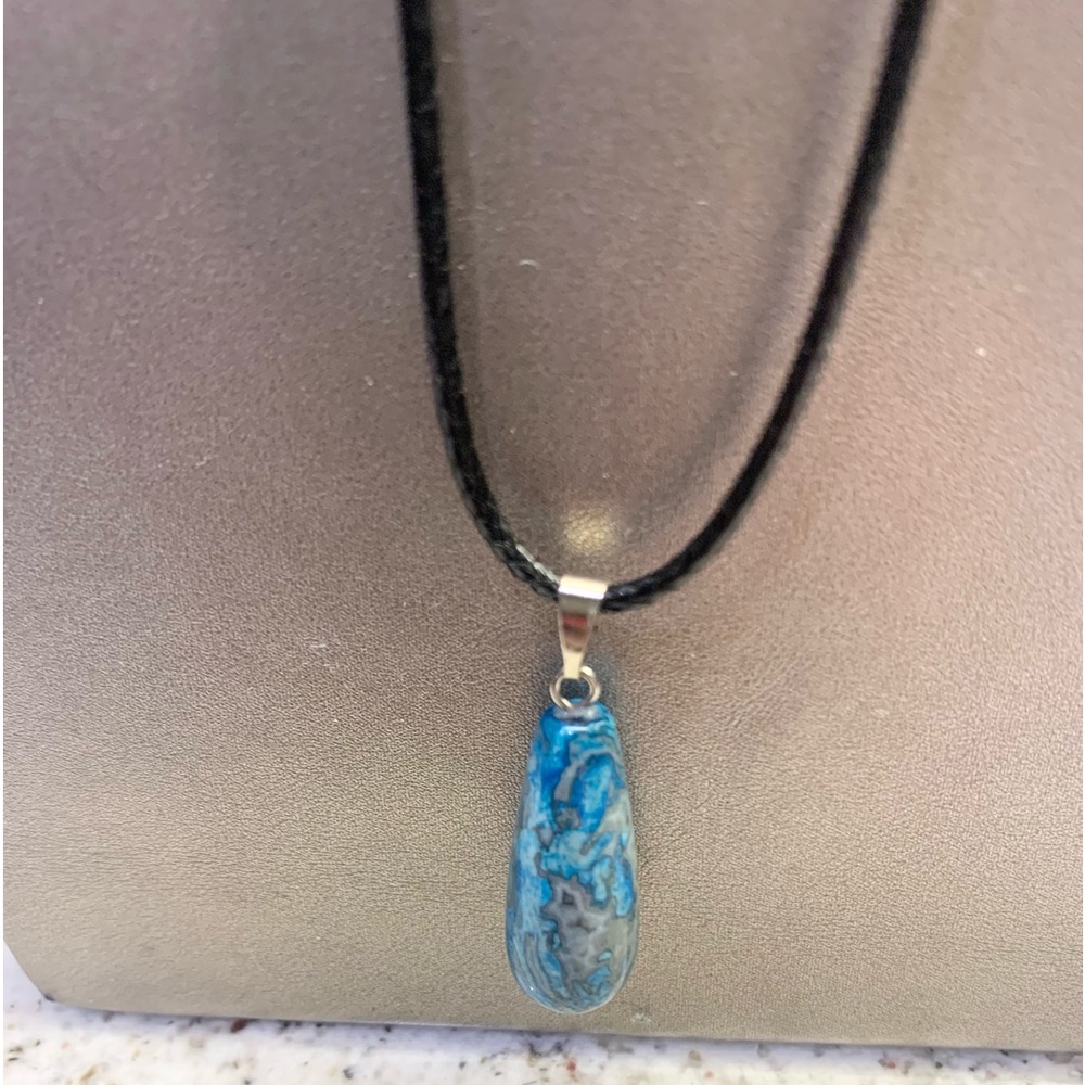 Blue Crazy Lace Agate with 17 inch necklace